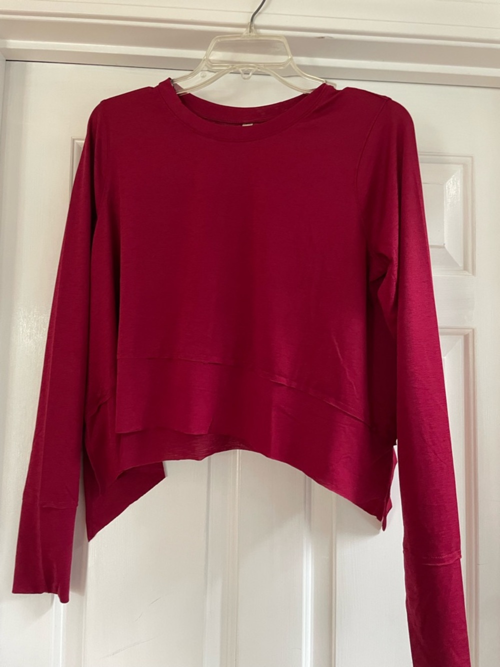 Zenana Outfitters Cropped Crewneck Sweatshirt - Berry Red